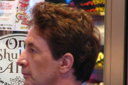 Martin Short tests positive after SNL50
