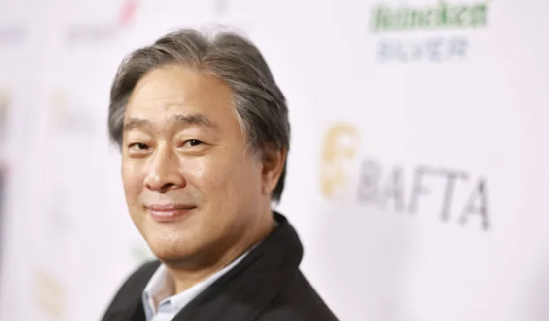 Park Chan-wook praises Pattinson in Mickey 17