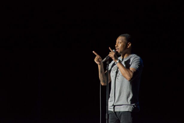 Kevin Hart responds to Regina Hall's 'sandbags' anecdote