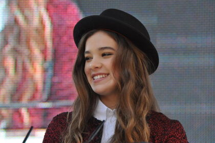 Hailee Steinfeld explores roots in Sinners film