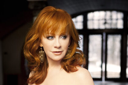 how many kids does reba mcentire have