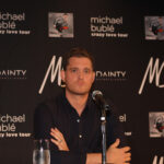 Michael Bublé rebukes Trump at Juno Awards