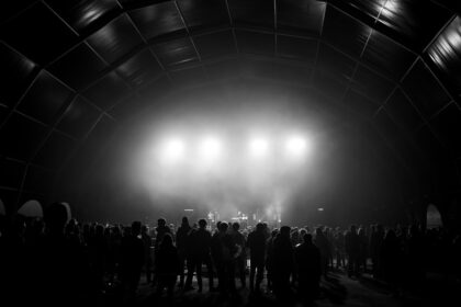 Ronnie Dunn exits stage mid-concert in Indianapolis