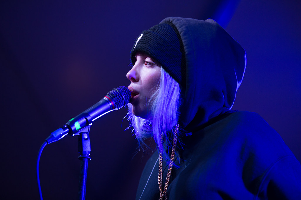 Billie Eilish sweeps 2025 American Music Awards