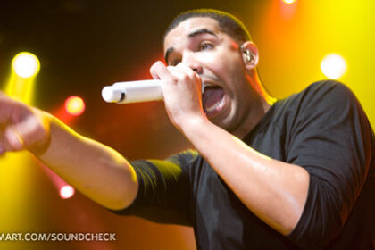 Drake announces OVO Fest 2025 at concert