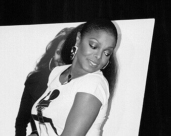 Janet Jackson and Gloria Estefan to perform at AMAs