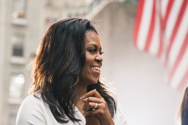 Michelle Obama jokes about single life