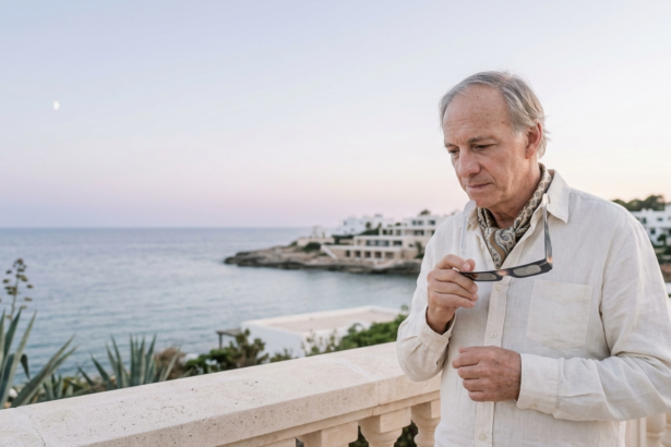 ray dalio reflects solar eclipse