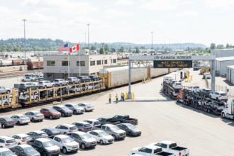 trump tariff threat canadian auto trade
