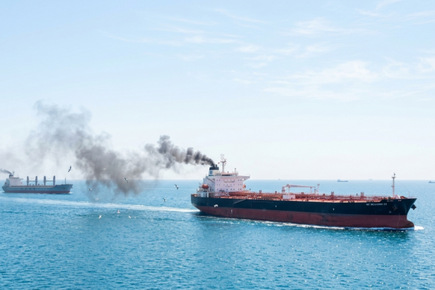 shipowners redirect saudi crude red sea